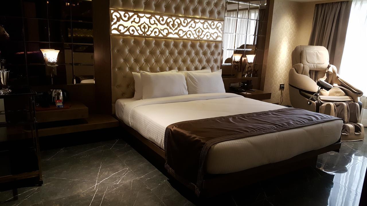 Hotel Peninsula Redpine Bombay Eksteriør billede