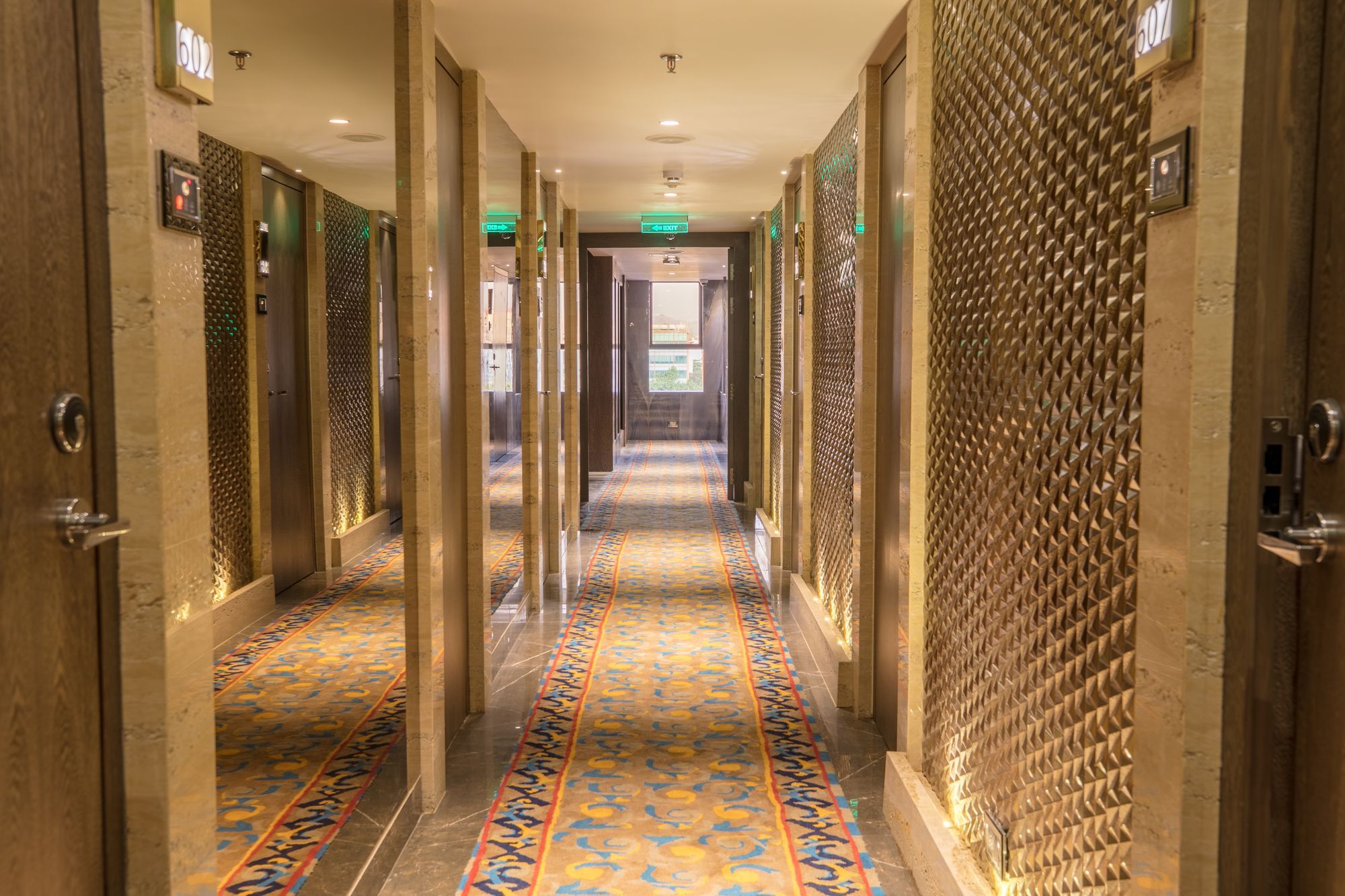 Hotel Peninsula Redpine Bombay Eksteriør billede
